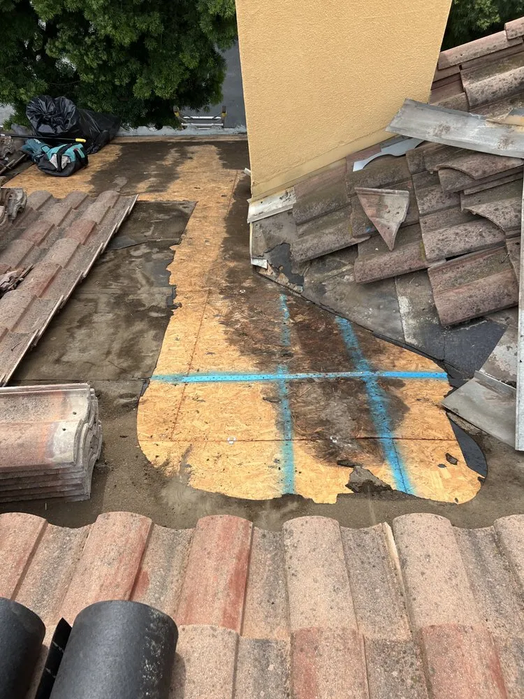 Slide of Integrity Roofing Services