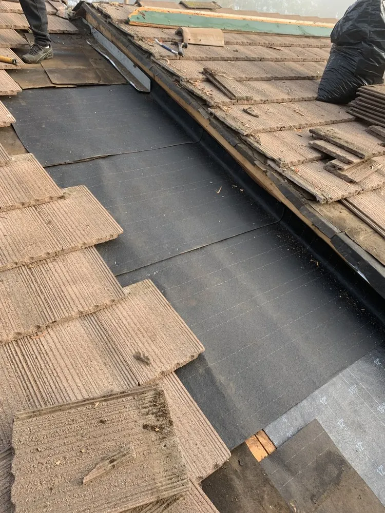 Slide of Integrity Roofing Services