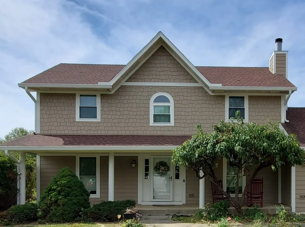 Trusted roof repair in Lee's Summit, MO by Integrity Roofing Siding Gutters & Windows