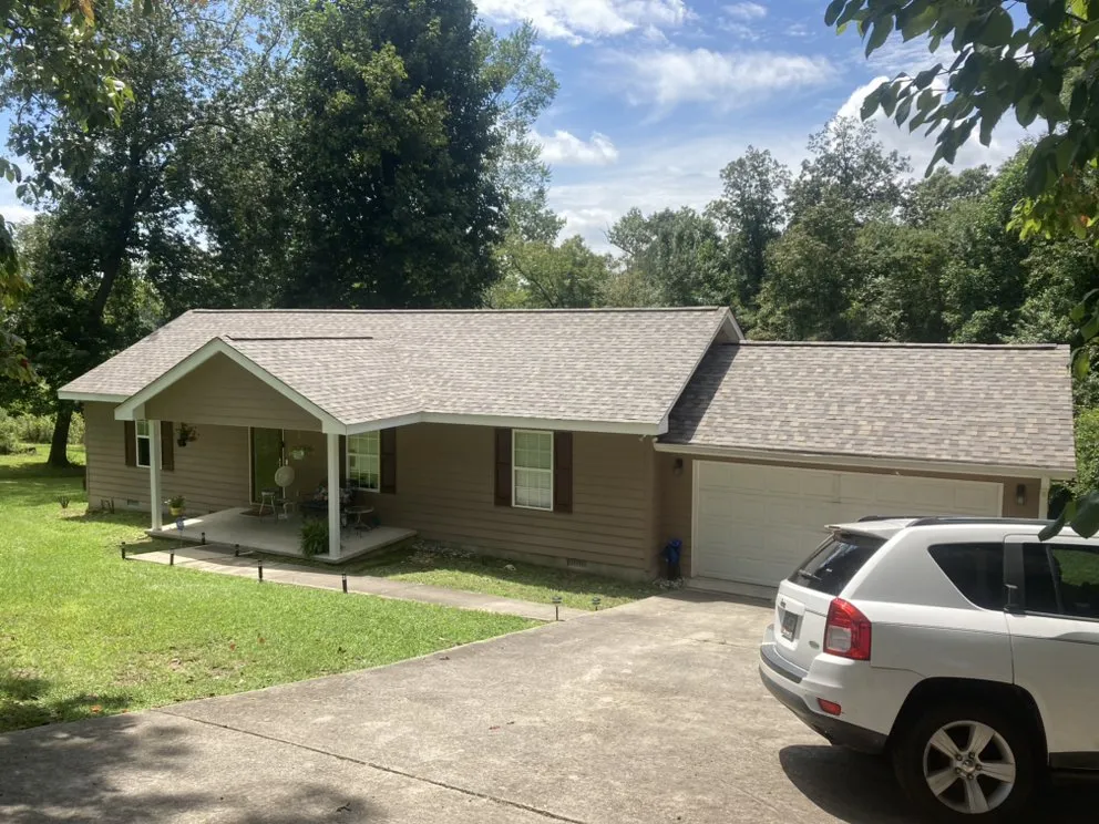 Slide of Integrity Roofing Solutions