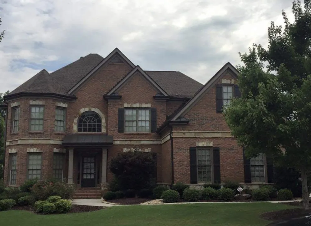 Slide of Integrity Roofing Solutions