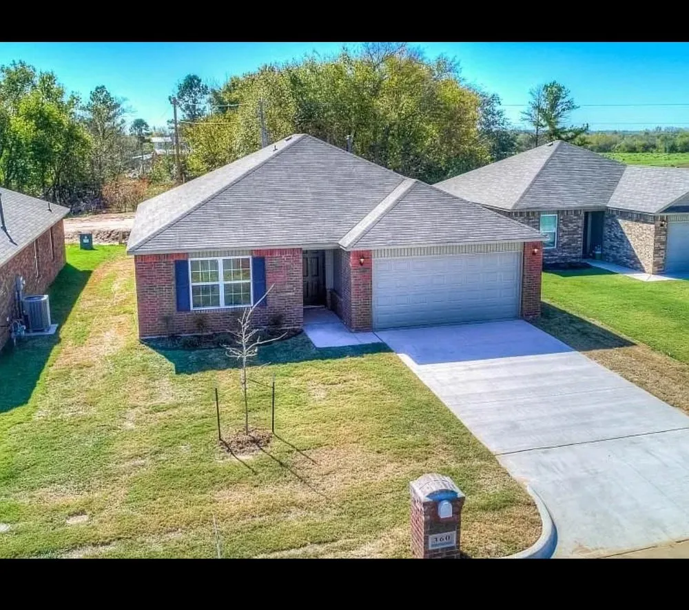 Slide of Interclub Roofing