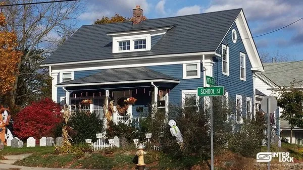 Slide of Interlock Metal Roofing - New York