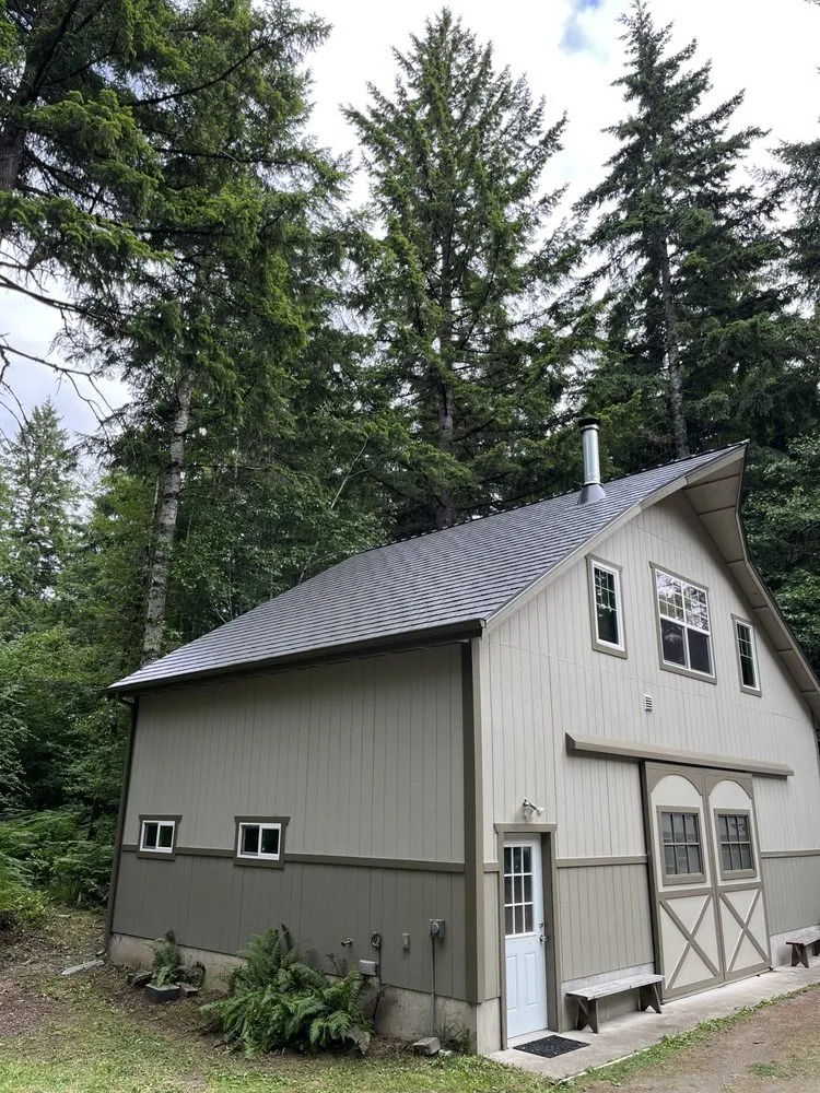 Slide of Interlock Metal Roofing - Washington