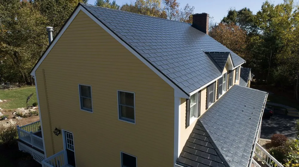 Slide of Interlock Metal Roofing