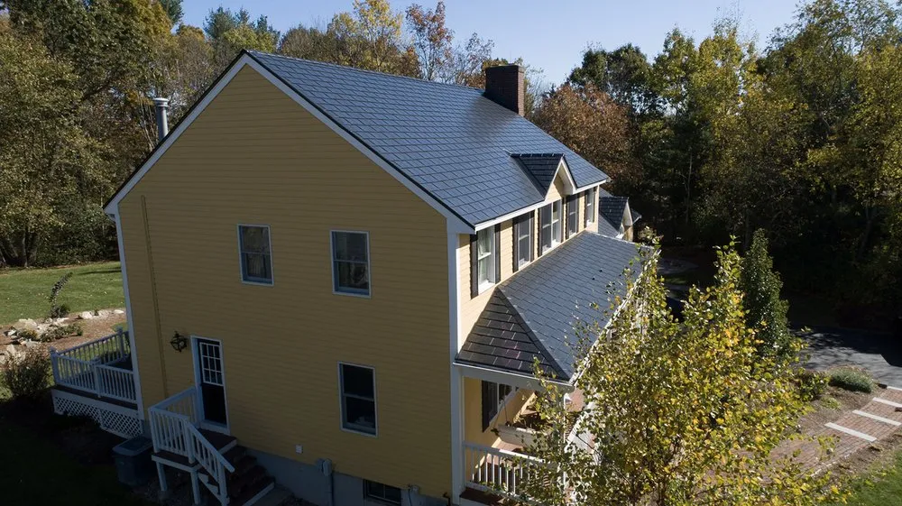 Slide of Interlock Metal Roofing