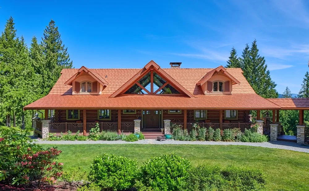 Slide of Interlock Metal Roofing