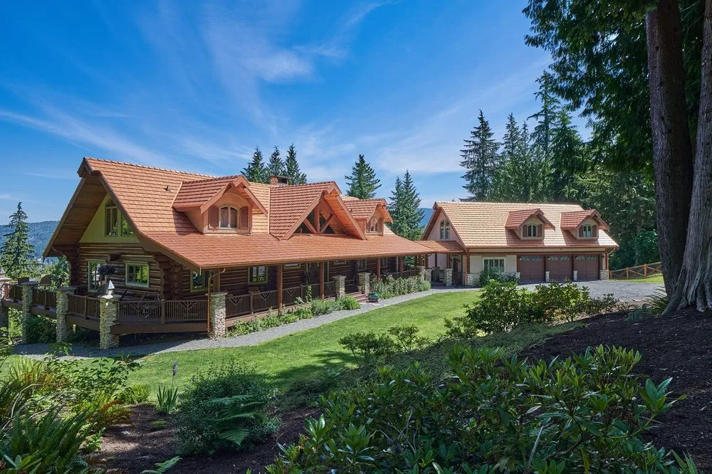 Slide of Interlock Metal Roofing