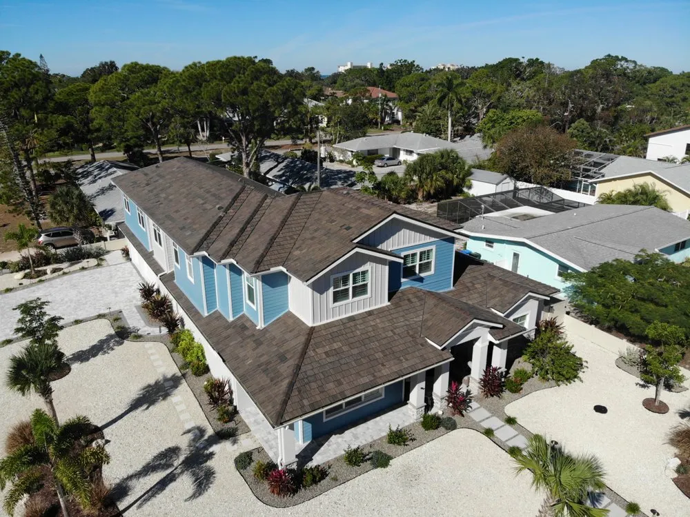 Slide of International Roofing