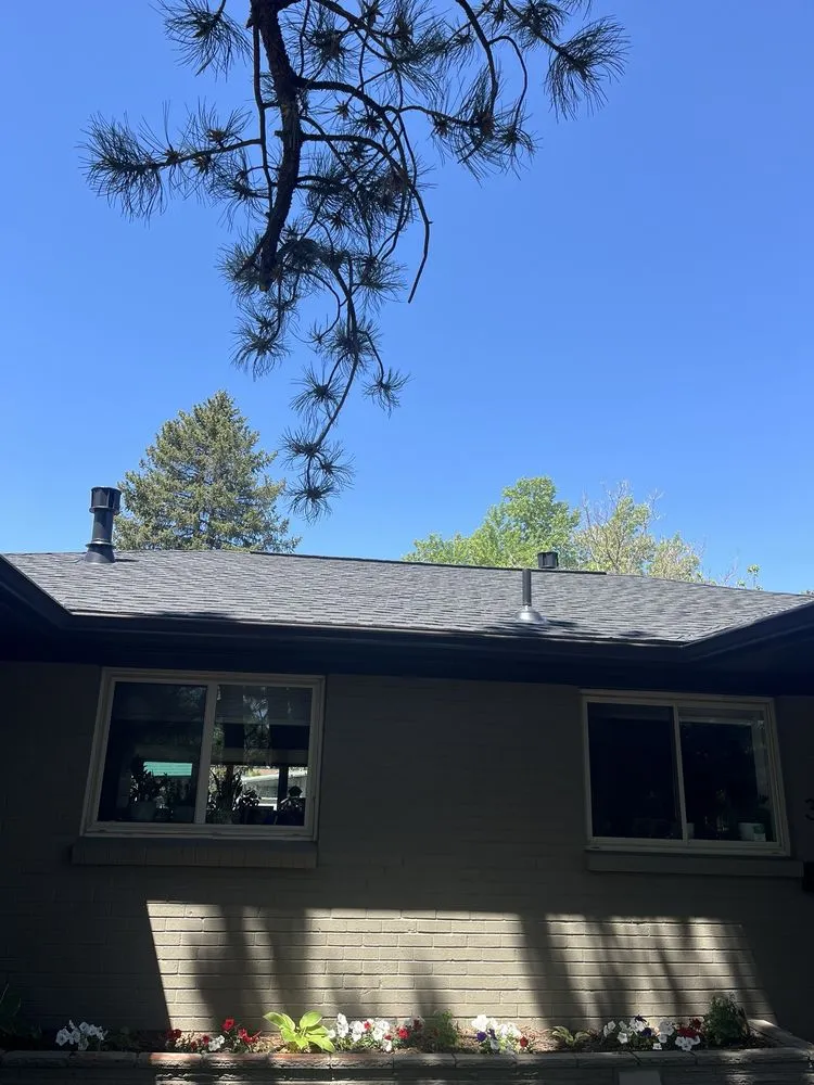 Slide of Interstate Roofing