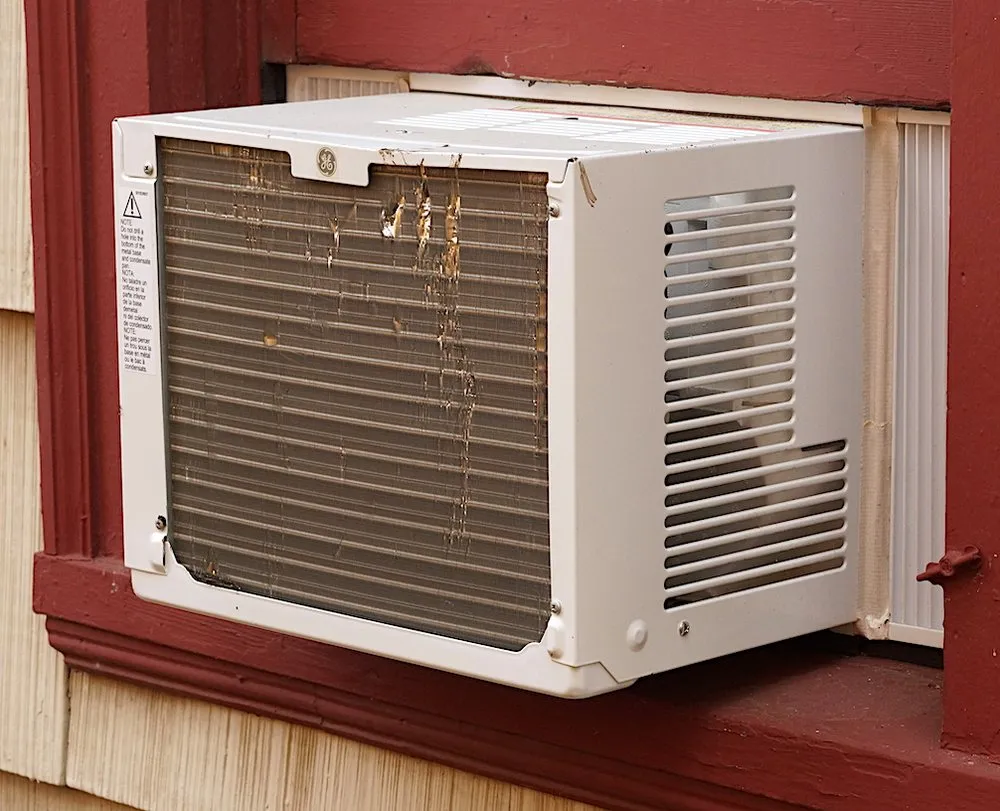 Slide of Interstate Roofing