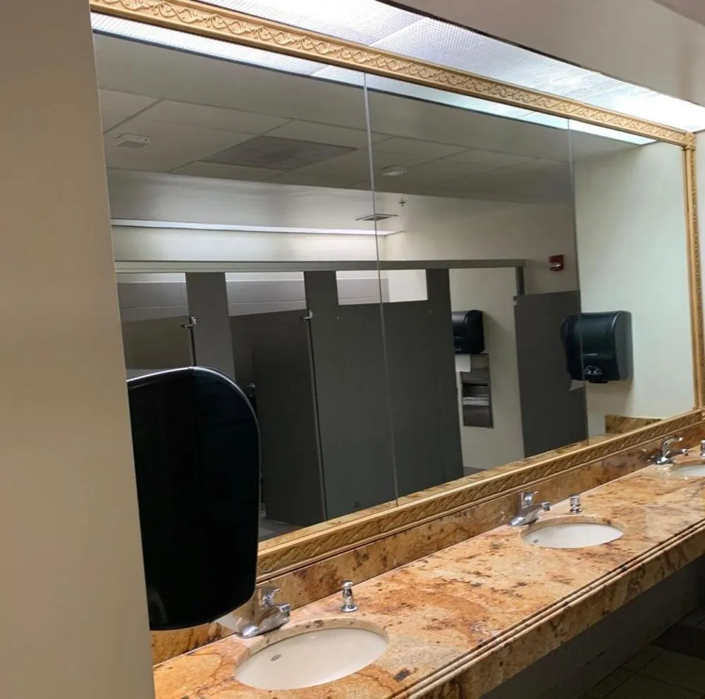 Slide of Inversiones RAL23