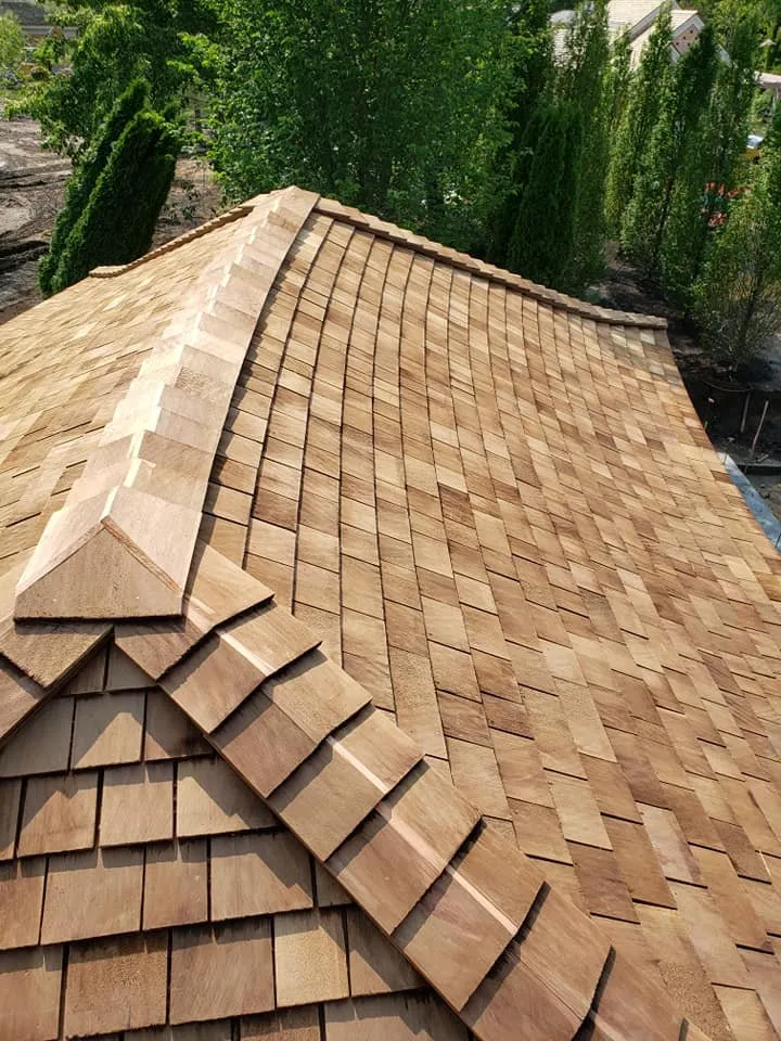 Slide of Ipswich Roofing & Siding