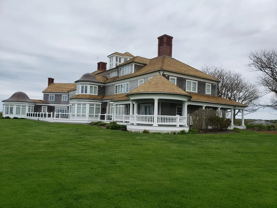 Slide of Ipswich Roofing & Siding