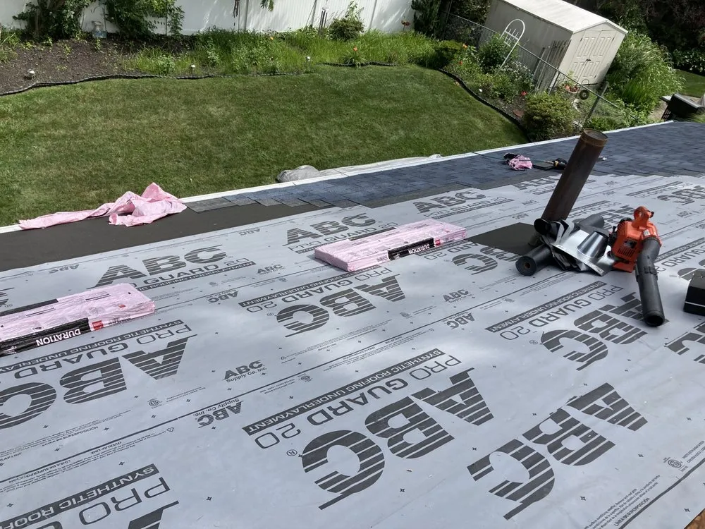 Slide of IQ Edge Construction