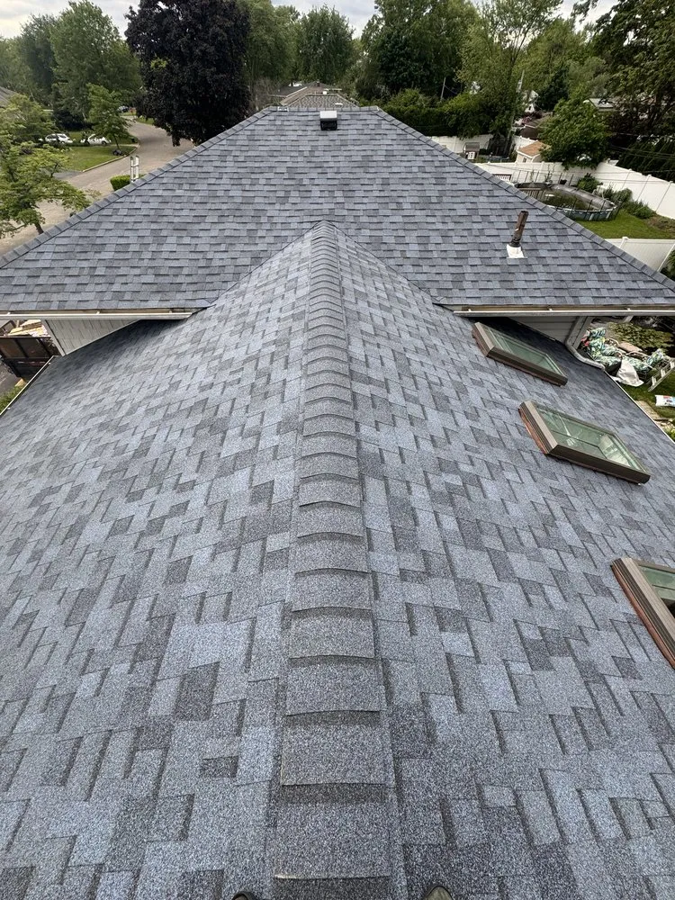 Slide of IQ Edge Construction