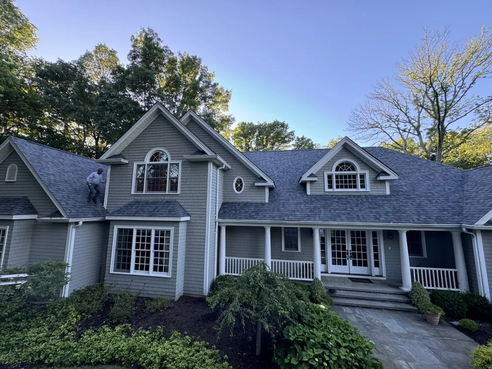 Slide of IQ Edge Construction