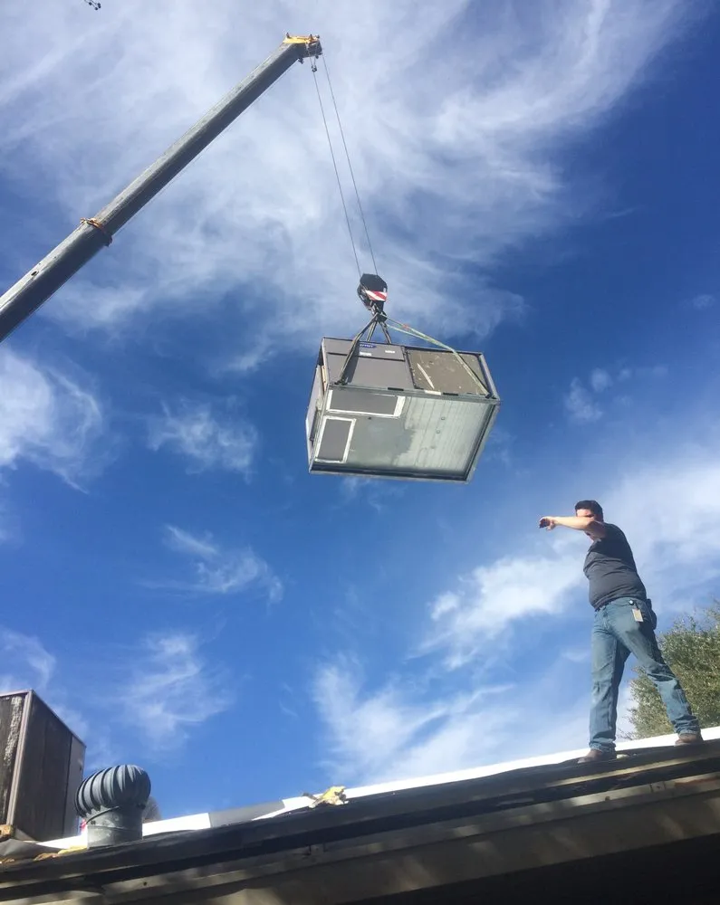 Slide of IQ Restoration & Construction