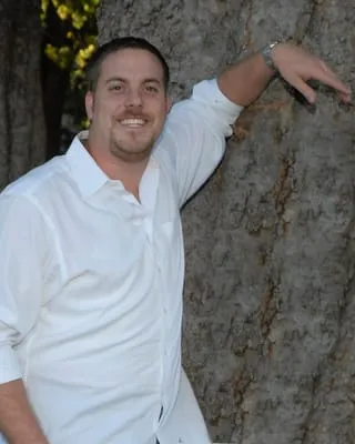 iQuality Construction Logo