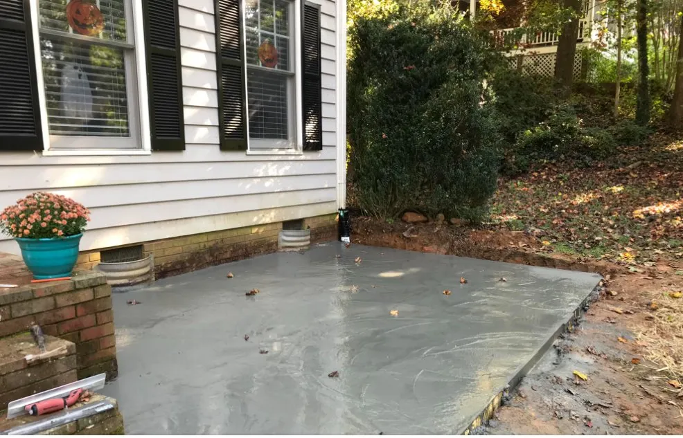 Slide of Iredell Roofing