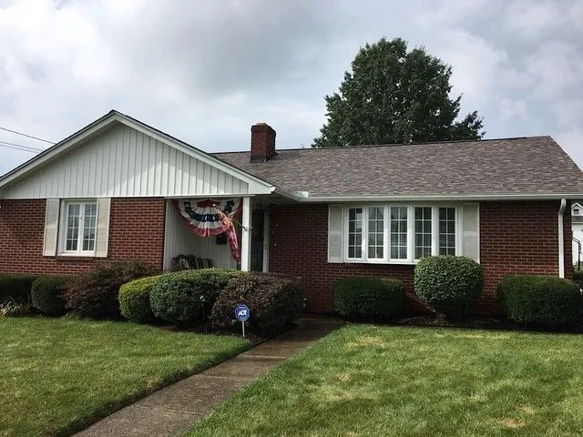 Slide of Ireland Contracting