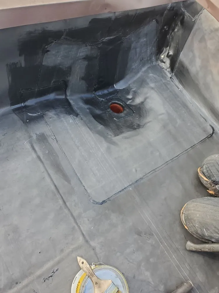 Slide of Iriarte Roofing