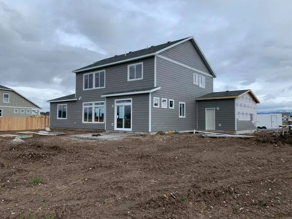 Slide of Iron Horse Exteriors