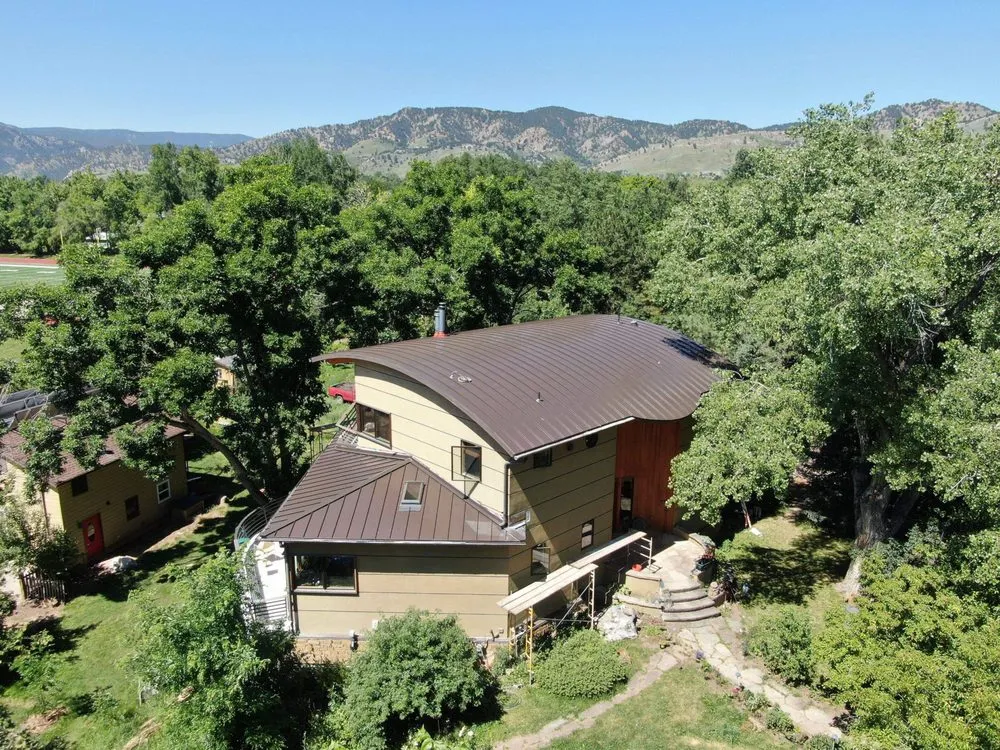 Slide of Iron Peak Roofing