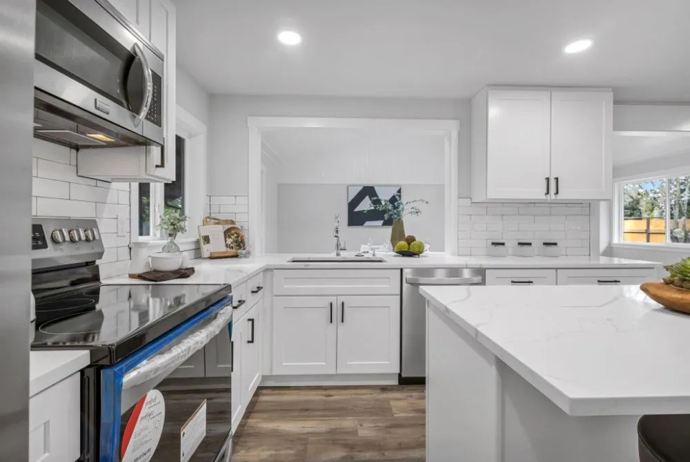 Slide of Ironstone Construction