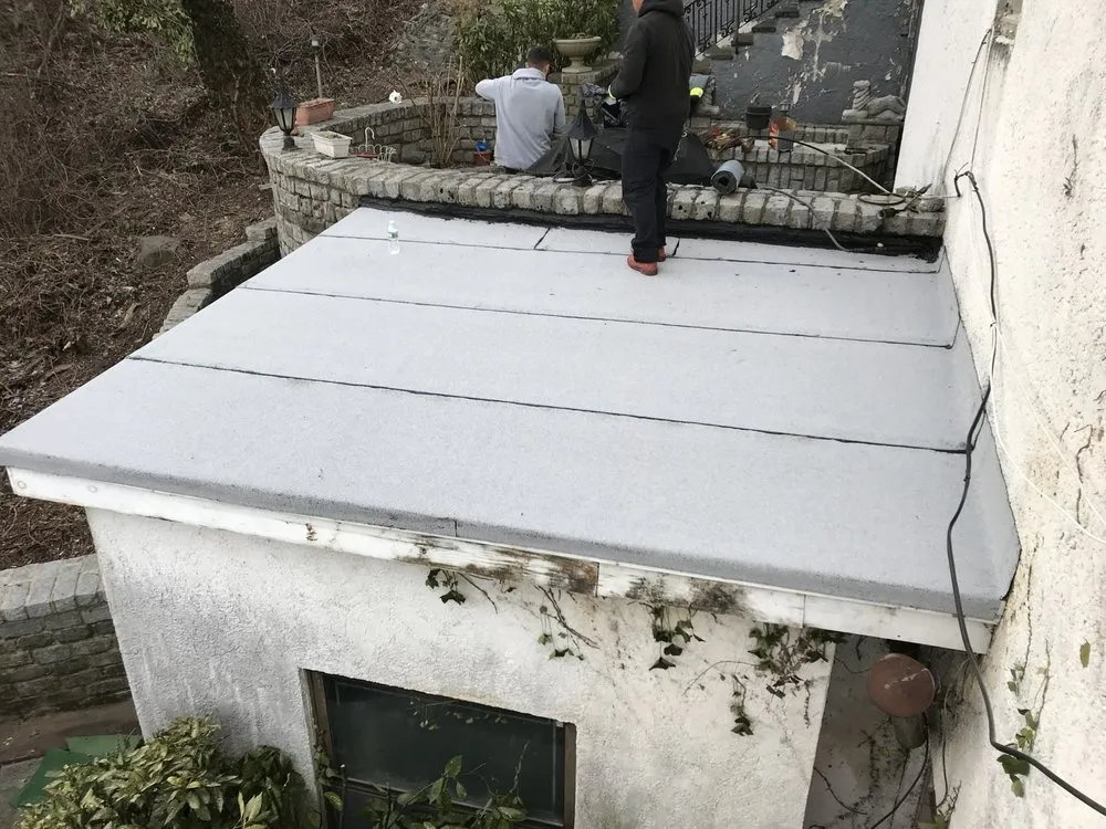 Slide of iRoofing Services