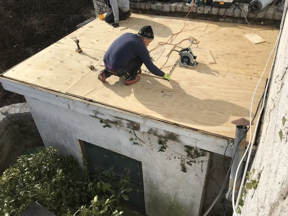 Slide of iRoofing Services