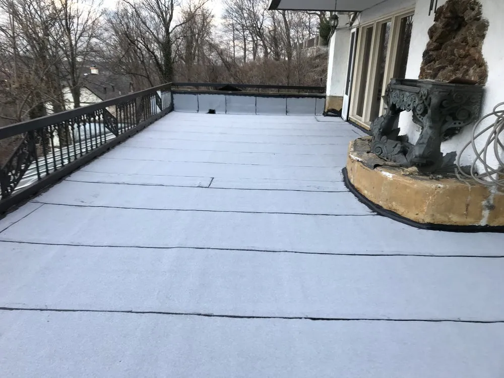 Slide of iRoofing Services