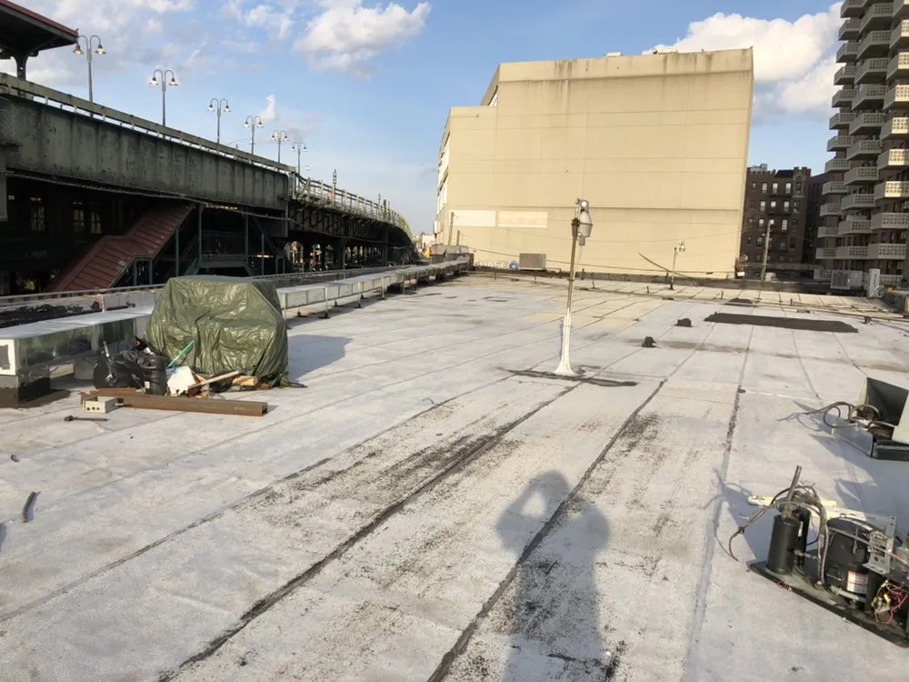 Slide of iRoofing Services