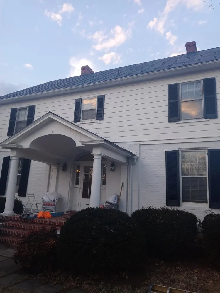 Emergency roof repair for residential properties in Harpers Ferry, WV by Irving Home improvement