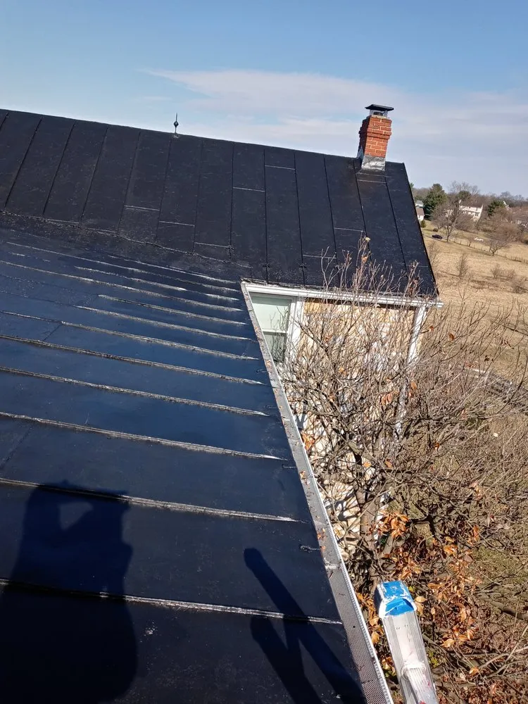 Emergency roof repair in Harpers Ferry, WV by Irving Home improvement