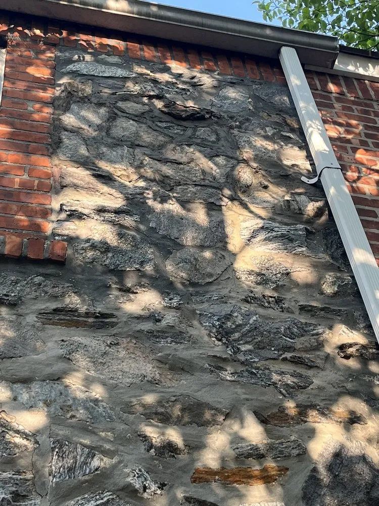 Slide of Isa Pro Construction