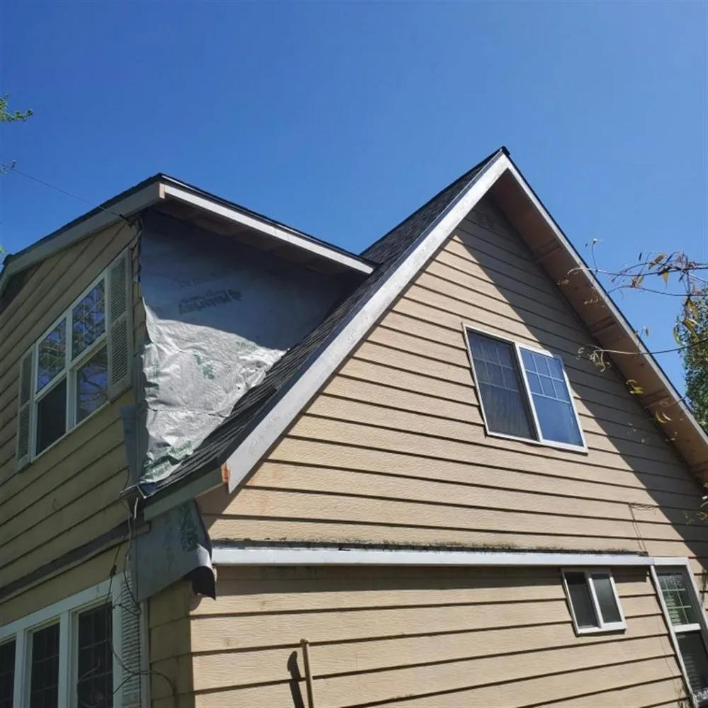 Slide of Isaac Roof Construction