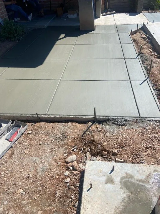 Slide of Isais Contractor