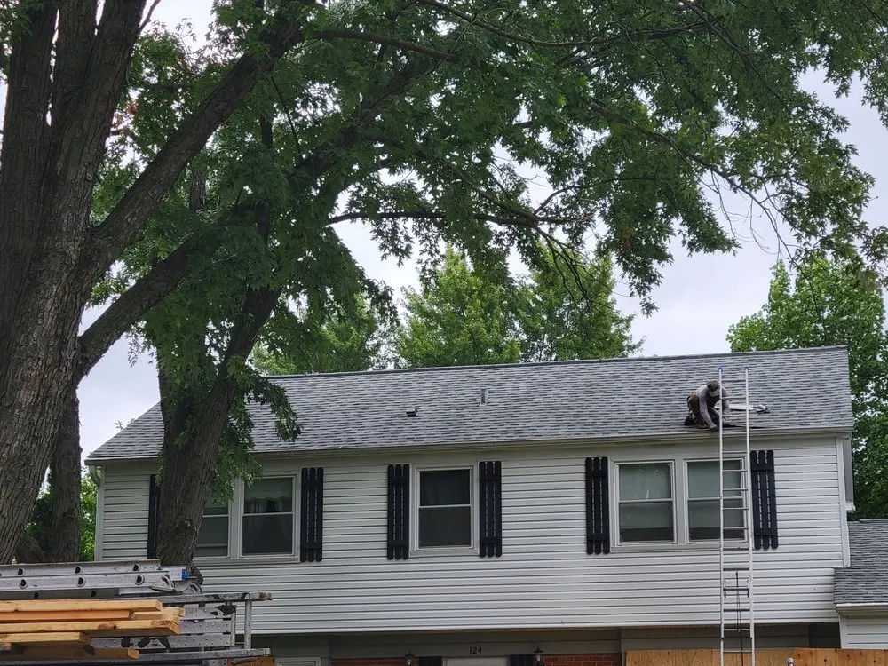 Slide of Isel Roofing