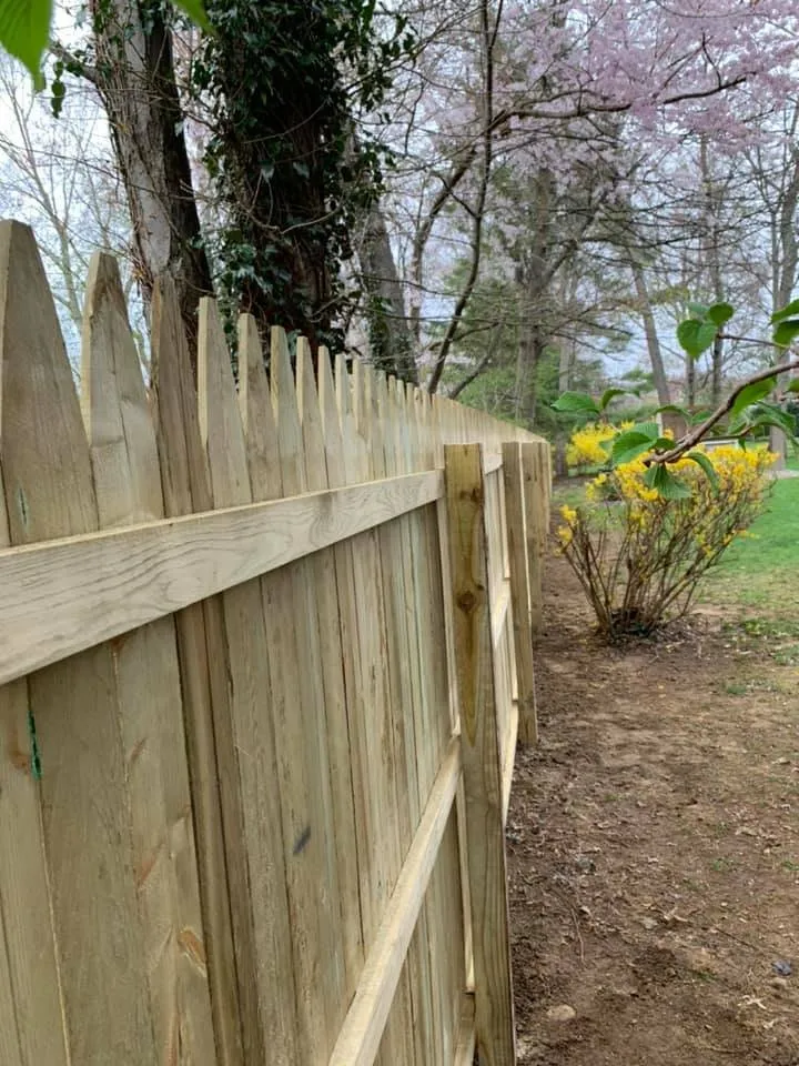 Slide of Isl Lopez Construction and Landscaping