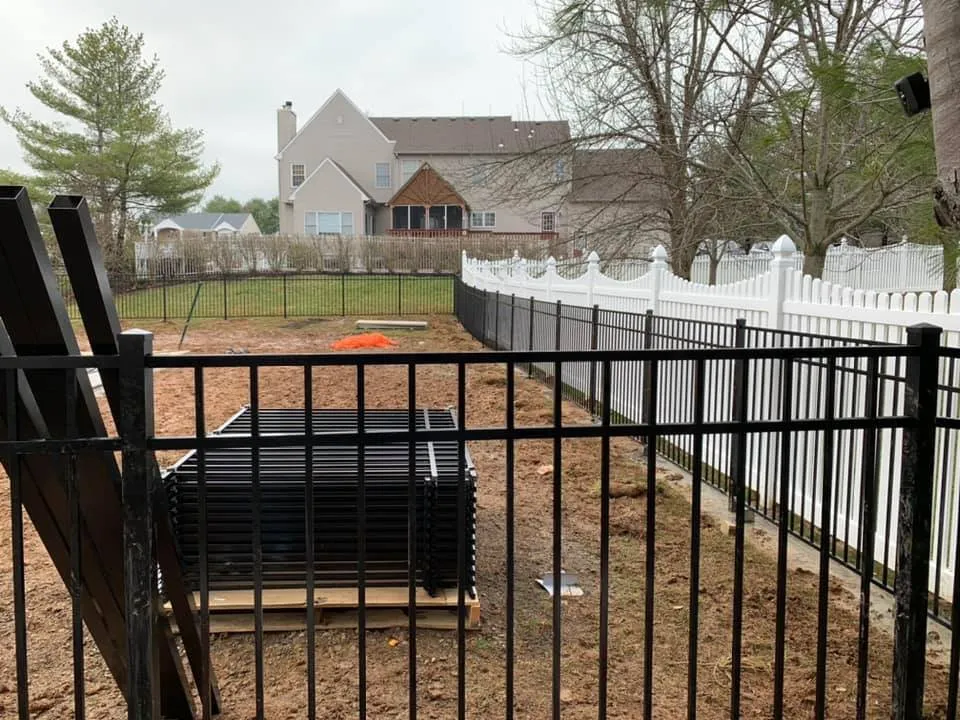 Slide of Isl Lopez Construction and Landscaping