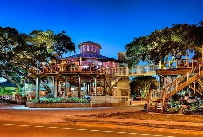 Slide of Island Dream Homes