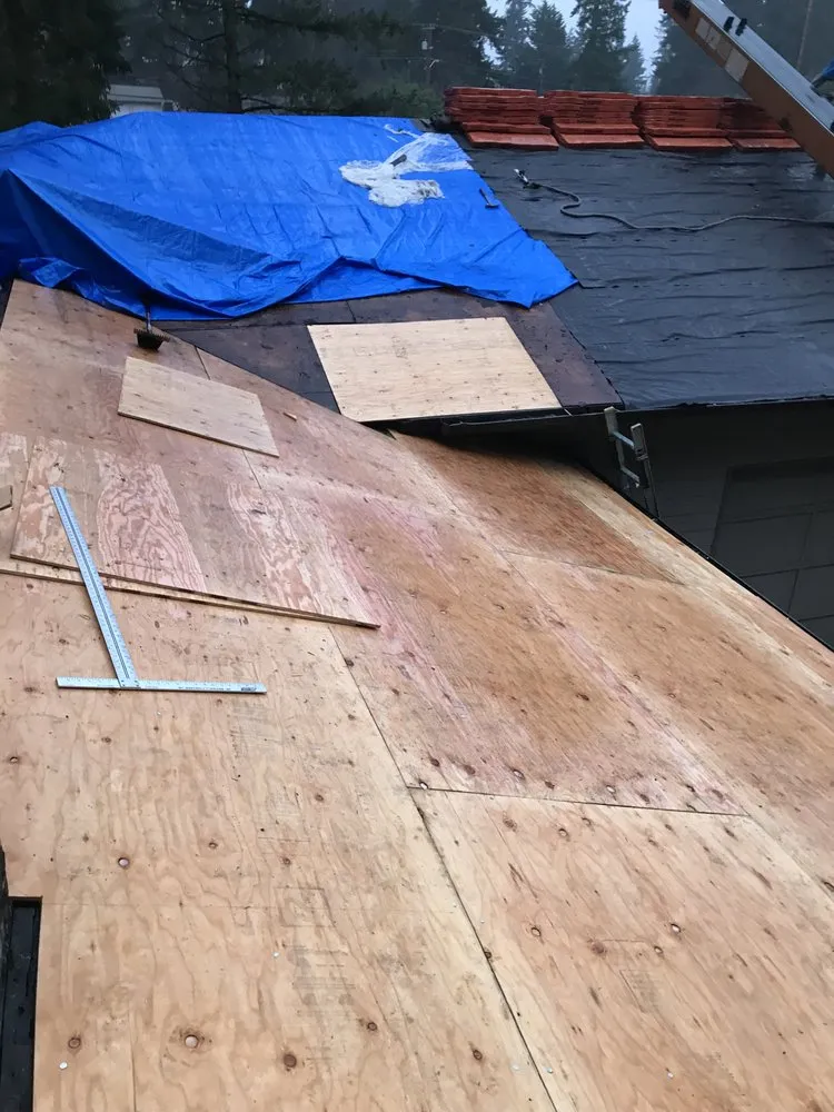 Slide of Island Roofing