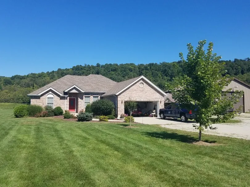 Slide of Ison's Quality Roofing & Construction