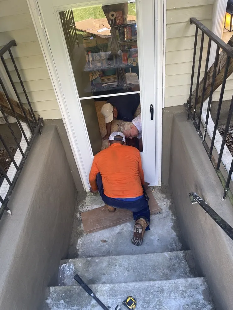 Slide of Issac Holden Contracting