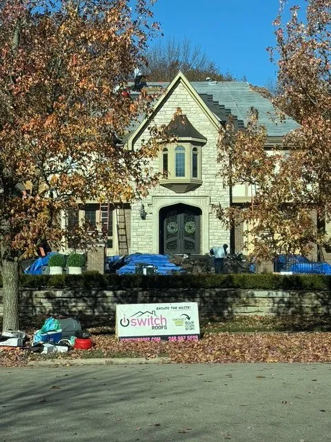 Slide of iSwitch Roofs