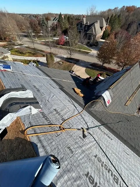 Slide of iSwitch Roofs