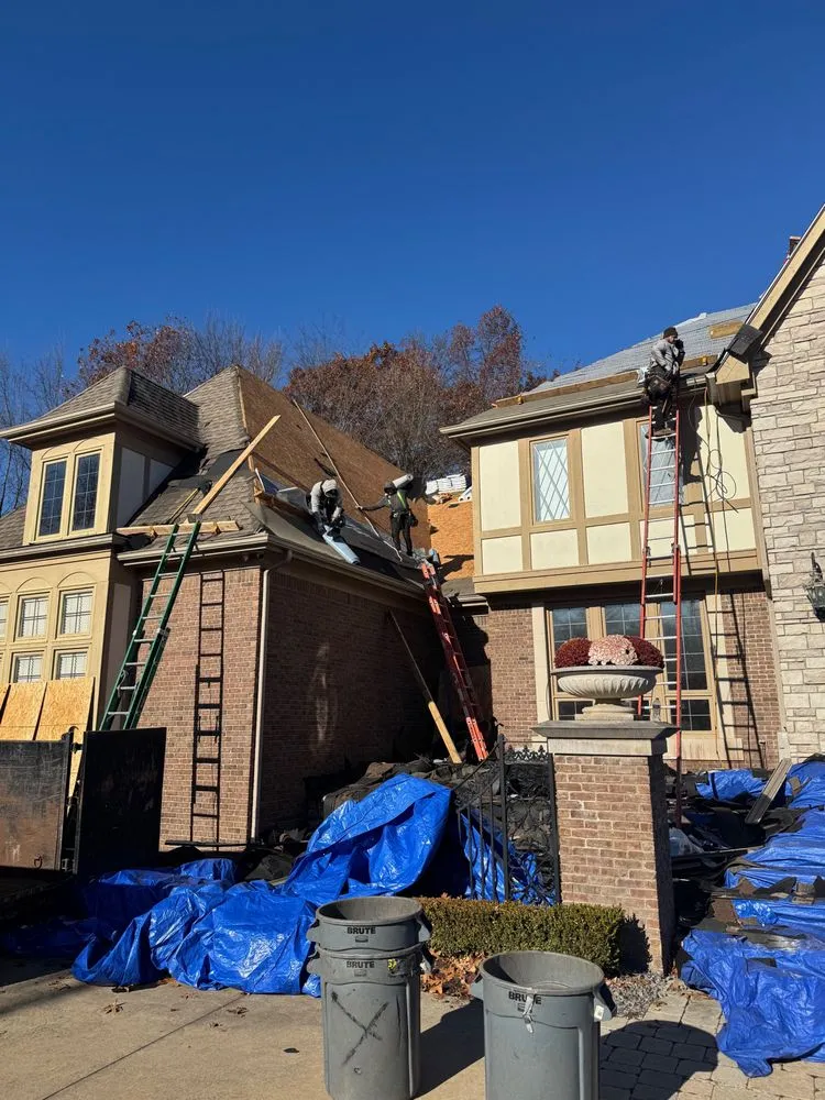 Slide of iSwitch Roofs