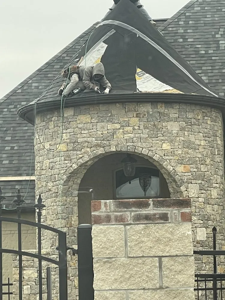 Slide of I.T. Rooftech