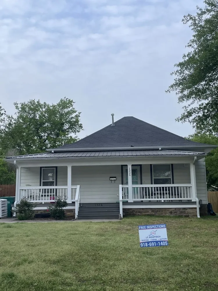 Slide of I.T. Rooftech